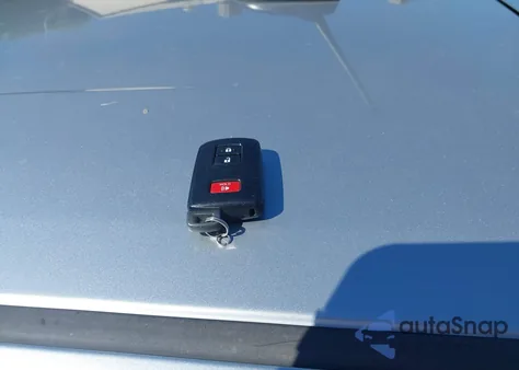 2012 Toyota Prius C from USA, damaged, VIN JTDKDTB31C1002540